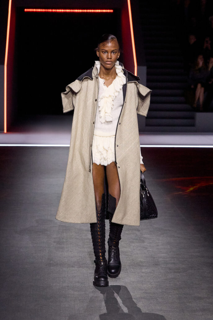 38 DIOR MODE FEMME FALL WINTER 2025 2026 LOOK 38