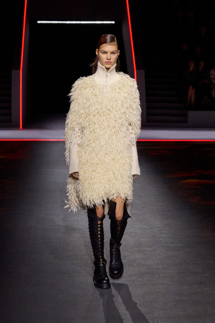 42 DIOR MODE FEMME FALL WINTER 2025 2026 LOOK 42