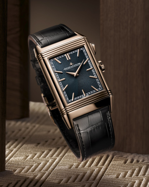 800 2025 q7122480 reverso minute repeater levitation1 adobe98 4 5