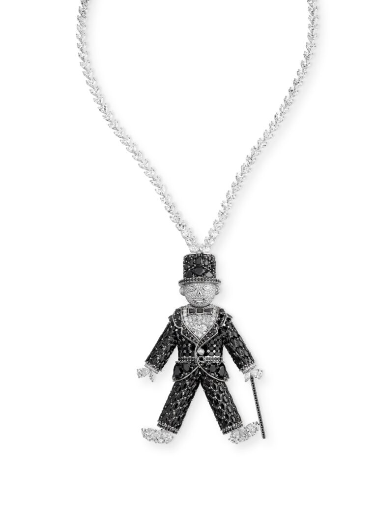 810623 1001 Red Carpet Collection