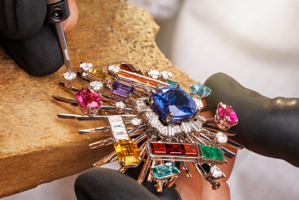 Bvlgari 2025 Gioco di Forme e Colori Secret Watch 104216 craft 005