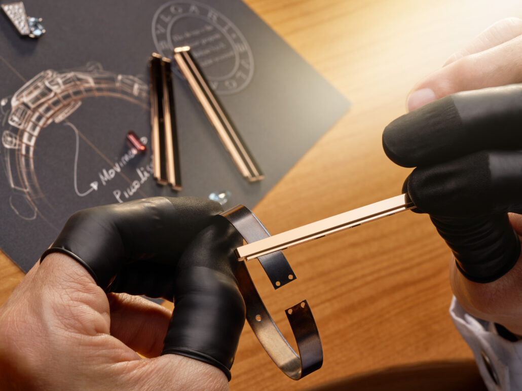 Bvlgari 2025 Tubogas e Colori Manchette 104212 craft 003