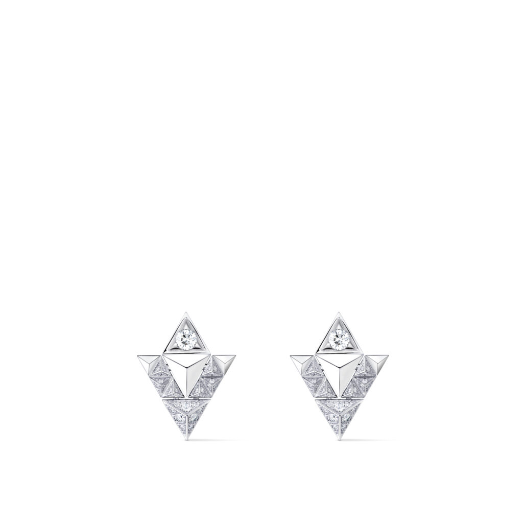 Earrings White Gold and Diamonds Pure V collection Louis Vuitton High Jewelry 2