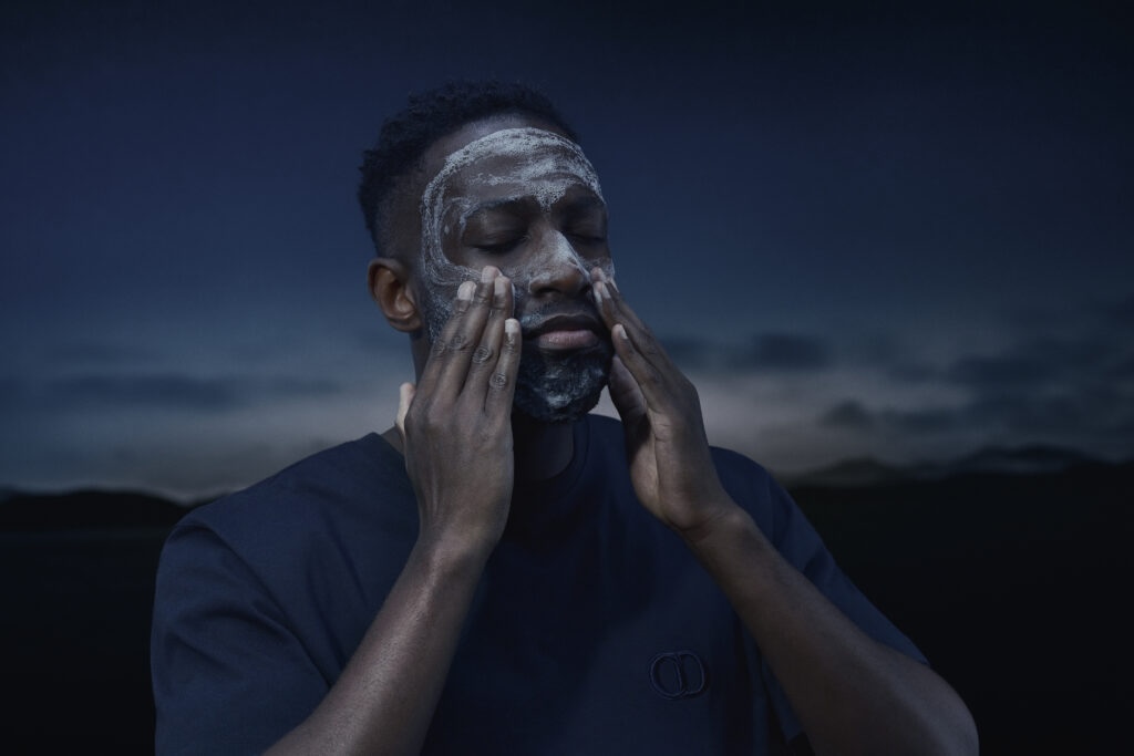 F882 SAUVAGE MENCARE 24 M10E Dark 4 1024x683 1