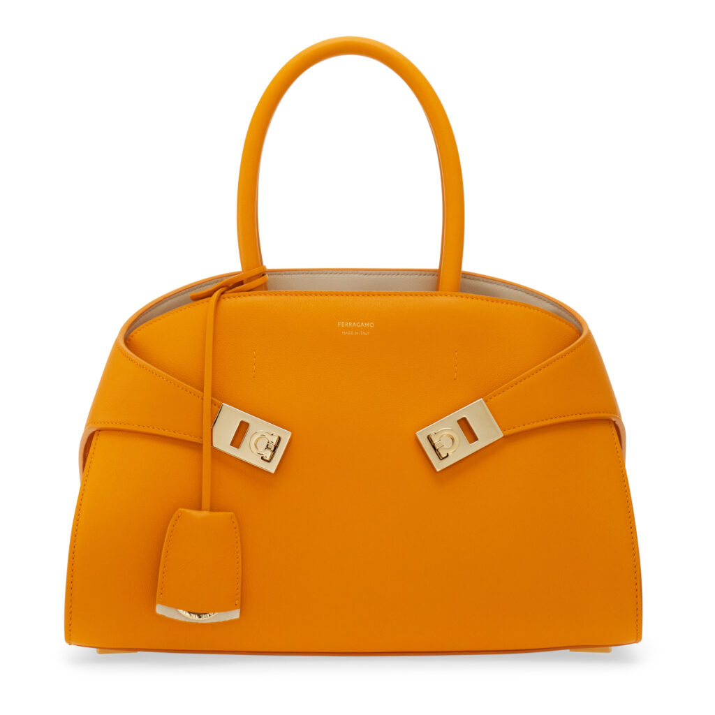 FERRAGAMO 215608 038 00 1024x1024 1