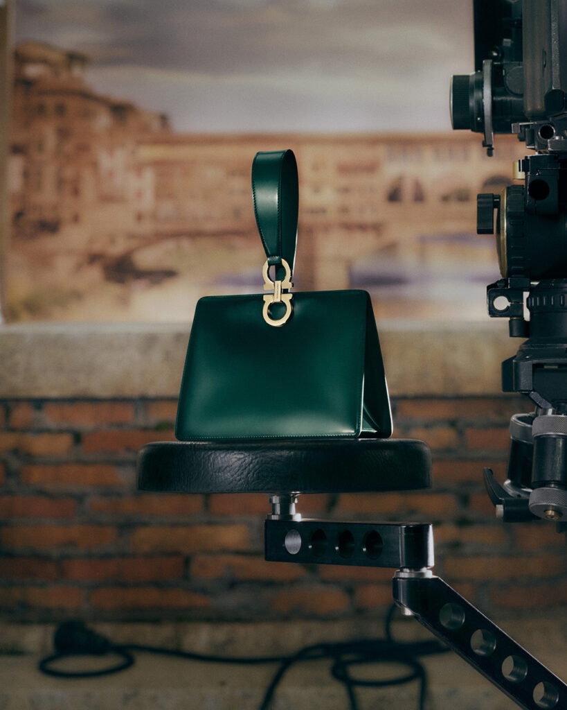 FERRAGAMO PF25 FG PF25 STILL LIFE HERO 250203 0454 V4 QC 1080 1350 300DPI 819x1024 1