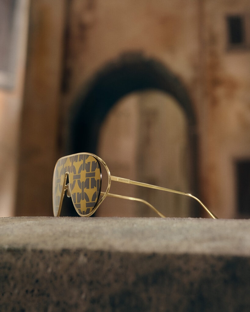 FERRAGAMO PF25 FG PF25 STILL LIFE HERO 250203 0533 V4 QC 1080 1350 300DPI 819x1024 1