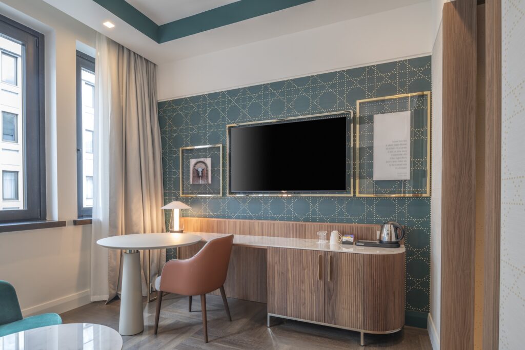 Hilton Turin Centre King Guest Room 2 1024x683 1