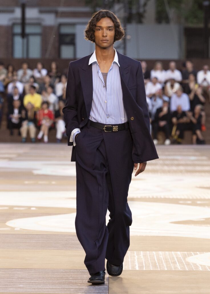 LOUIS VUITTON MENrsquoS SPRING SUMMER 2026 SHOW LOOK 1 1