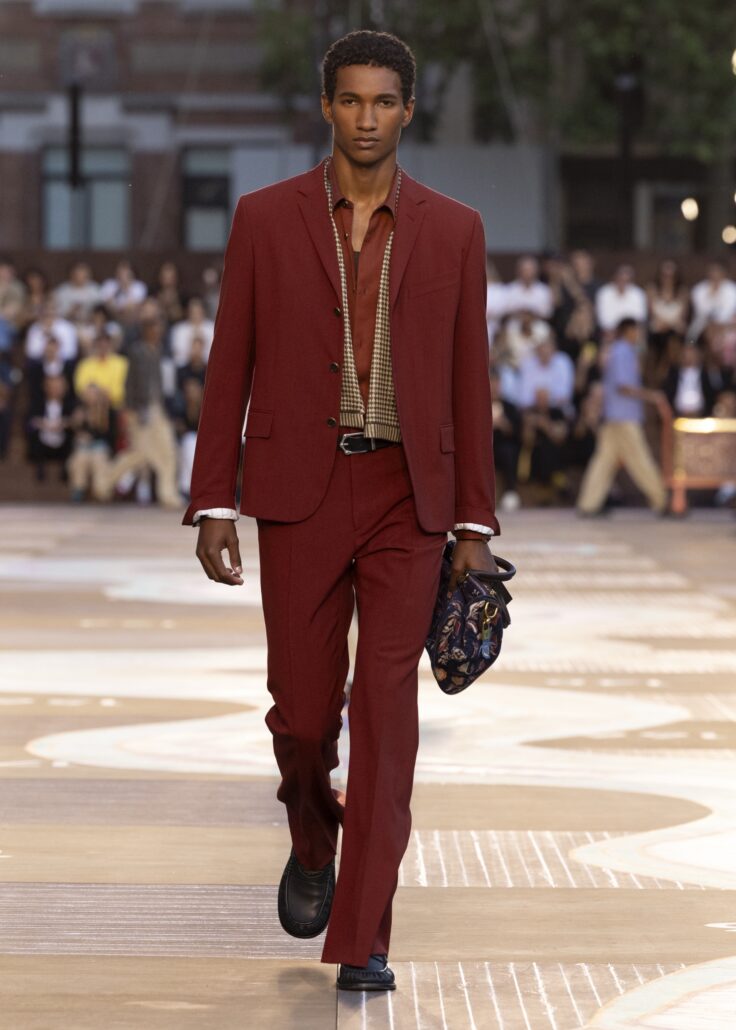 LOUIS VUITTON MENrsquoS SPRING SUMMER 2026 SHOW LOOK 21