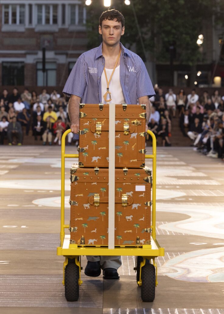 LOUIS VUITTON MENrsquoS SPRING SUMMER 2026 SHOW LOOK 41