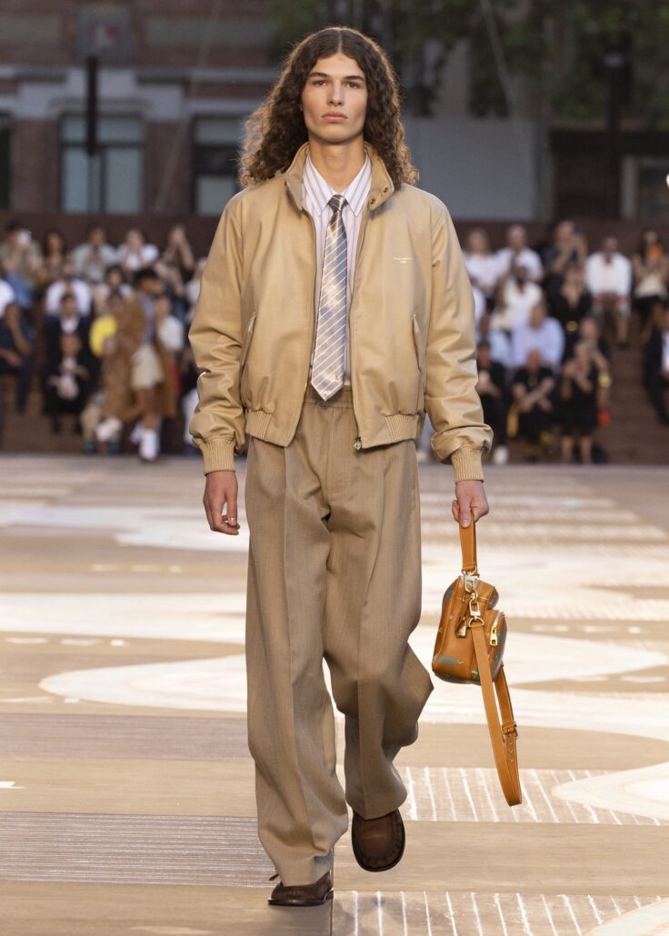 LOUIS VUITTON MENrsquoS SPRING SUMMER 2026 SHOW LOOK 43