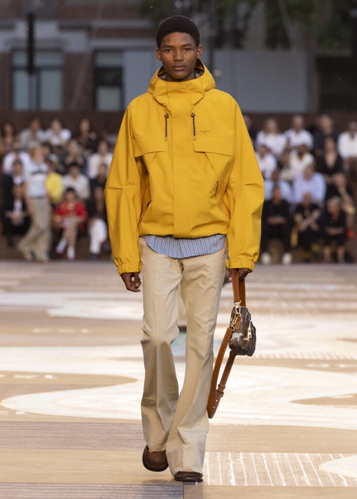 LOUIS VUITTON MENrsquoS SPRING SUMMER 2026 SHOW LOOK 44
