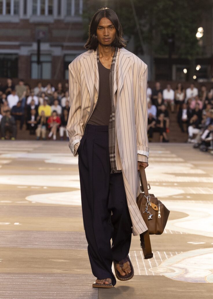 LOUIS VUITTON MENrsquoS SPRING SUMMER 2026 SHOW LOOK 75