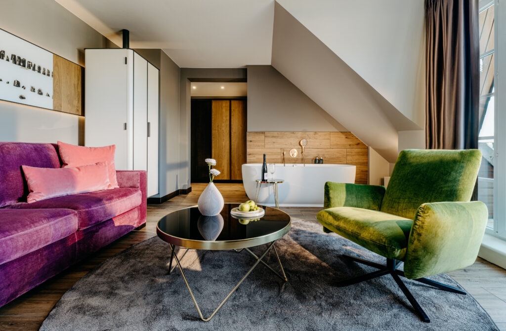 LS23 NEU Zimmer 60 web 144 Ydo Sol 1024x671 1