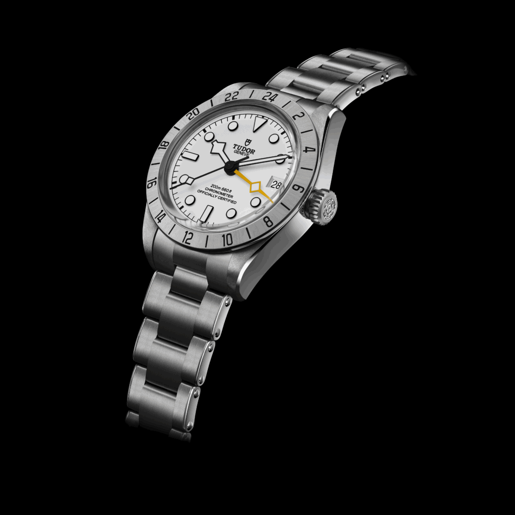 M79470 0004 DET RGB Black 1024x1024 1