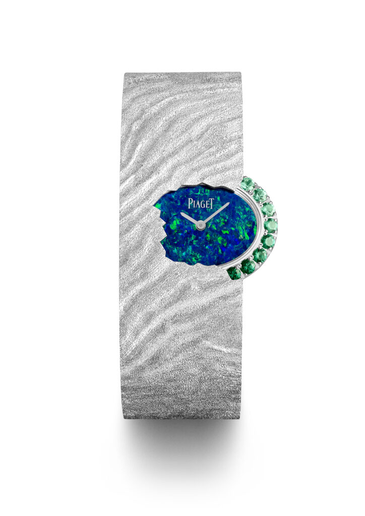 PIAGET CUFFWATCH G0A50256 FRONT RGB 724x1024 2