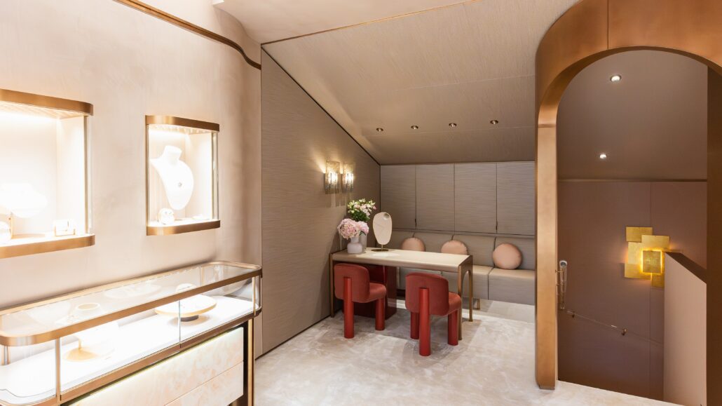 POMELLATO CANNES BOUTIQUE 6 1