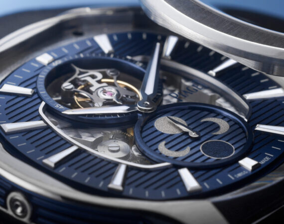 Piaget Polo Flying Tourbillon Moonphase G0A49080 SF 2 9x16 scaled 1