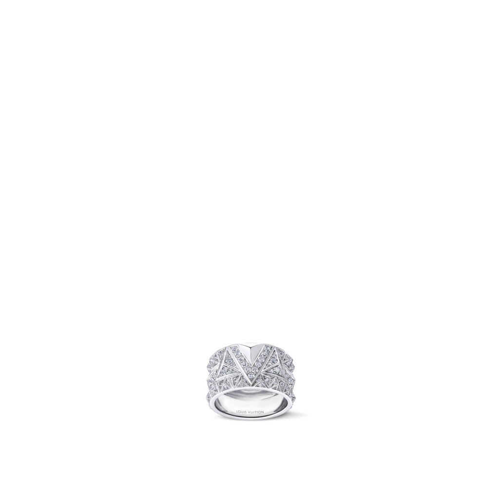 Ring White Gold and Diamonds Pure V collection Louis Vuitton High Jewelry 1