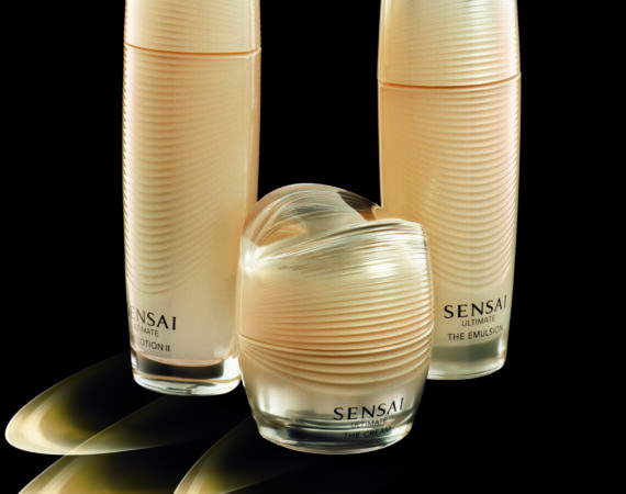 SENSAI ULTIMATE GROUP SHOT scaled e1751464963503