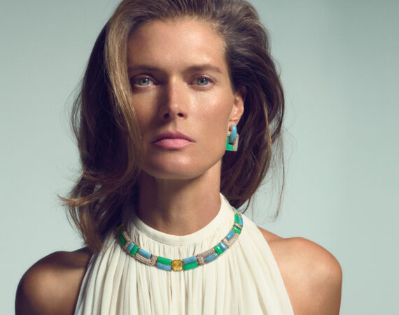 SHAPES OF EXTRALEGANZA G37T4200 G38W1500 16X9