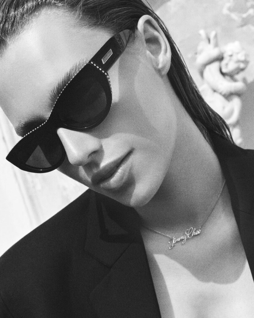 SUMMER 25 PT.2 VALE LOGO SCRIPT NECKLACE 4x5