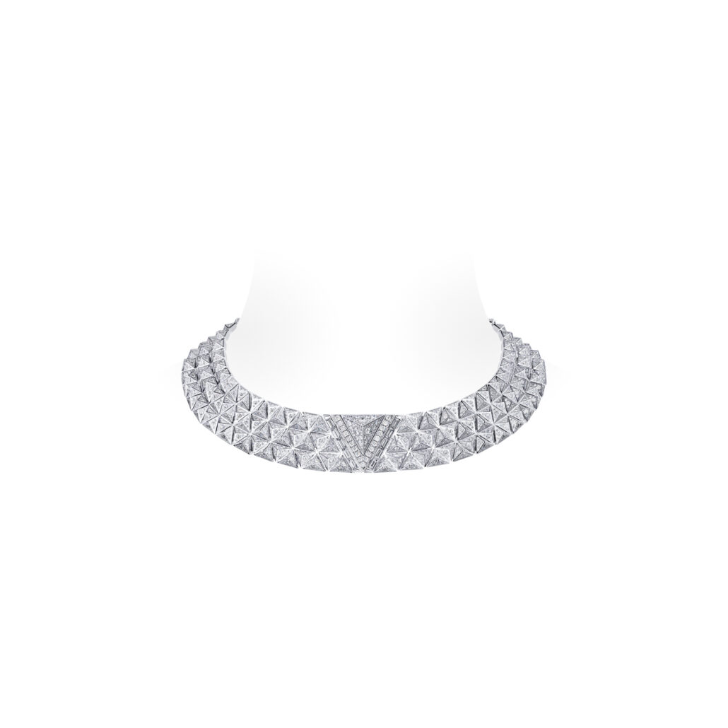 Three Row Necklace White Gold and Diamonds Pure V collection Louis Vuitton High Jewelry