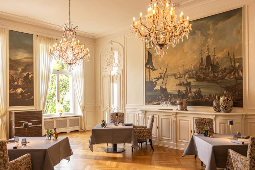 Weissenhaus Private Nature Luxury Resort courtier bildersaal neu 2023 1024x683 1