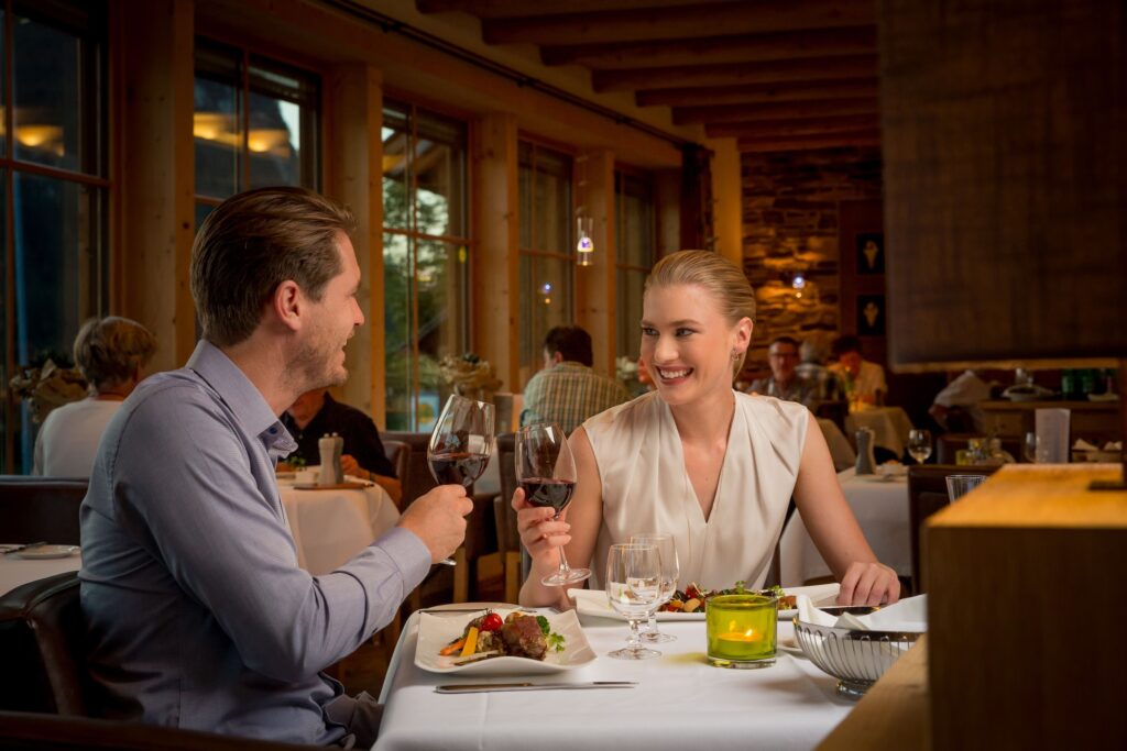 abendessen im restaurant hotel bergblick 1024x683 1