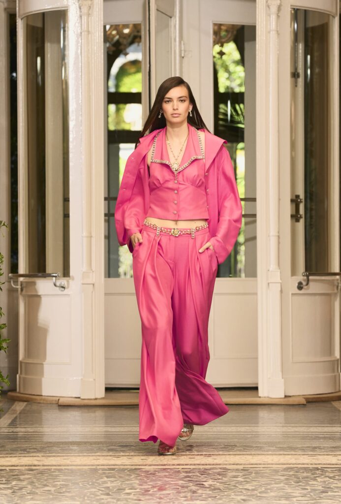 chanel cruise 2025 26 collection look 36 LD 693x1024 1