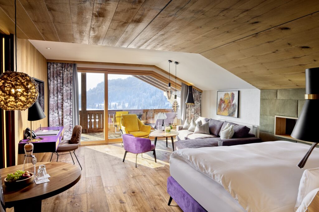 juniorsuite einzian mit talblick hotel bergblick 0 1024x683 1