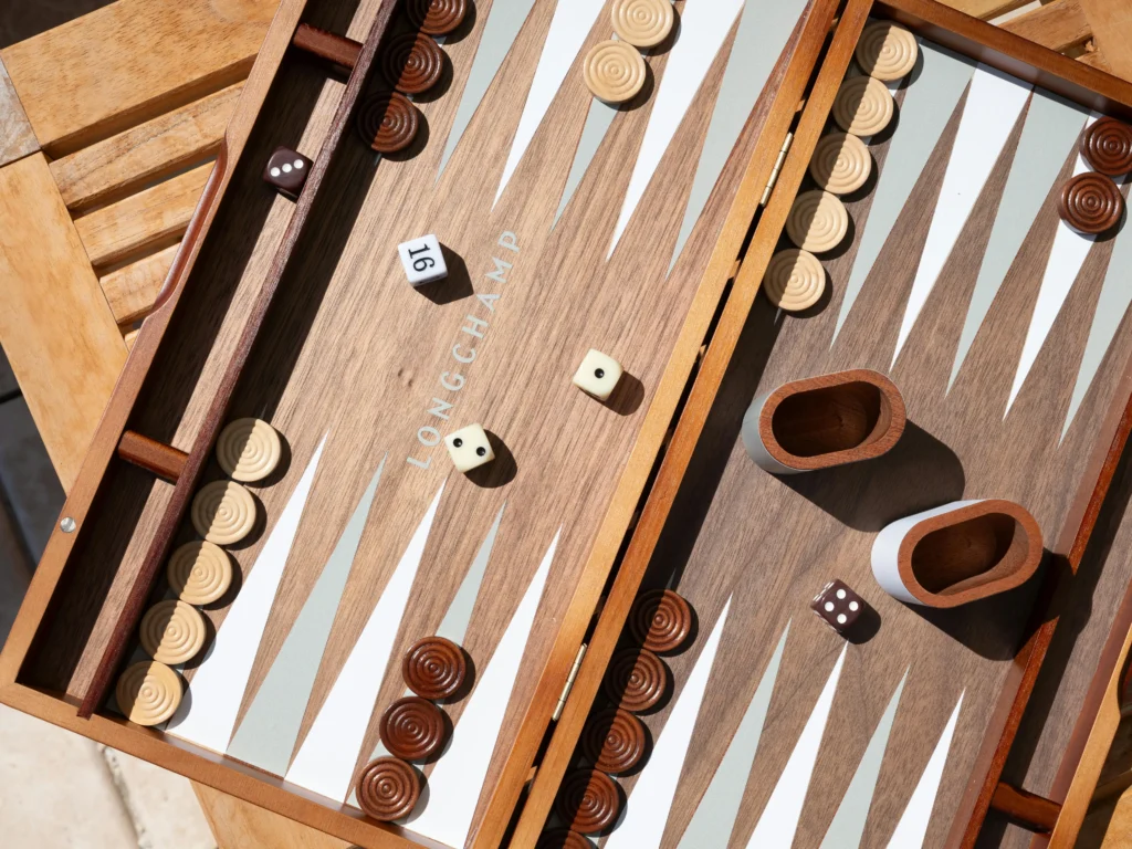 1755182672 forte dei marmi longchamp beach pop up 6 1024x768 1