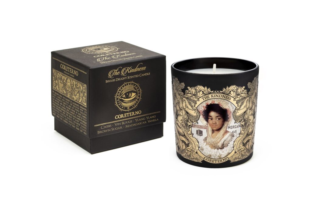 APH11 Coreterno Packshot Aphrodite Scented Candle The Kindness 01