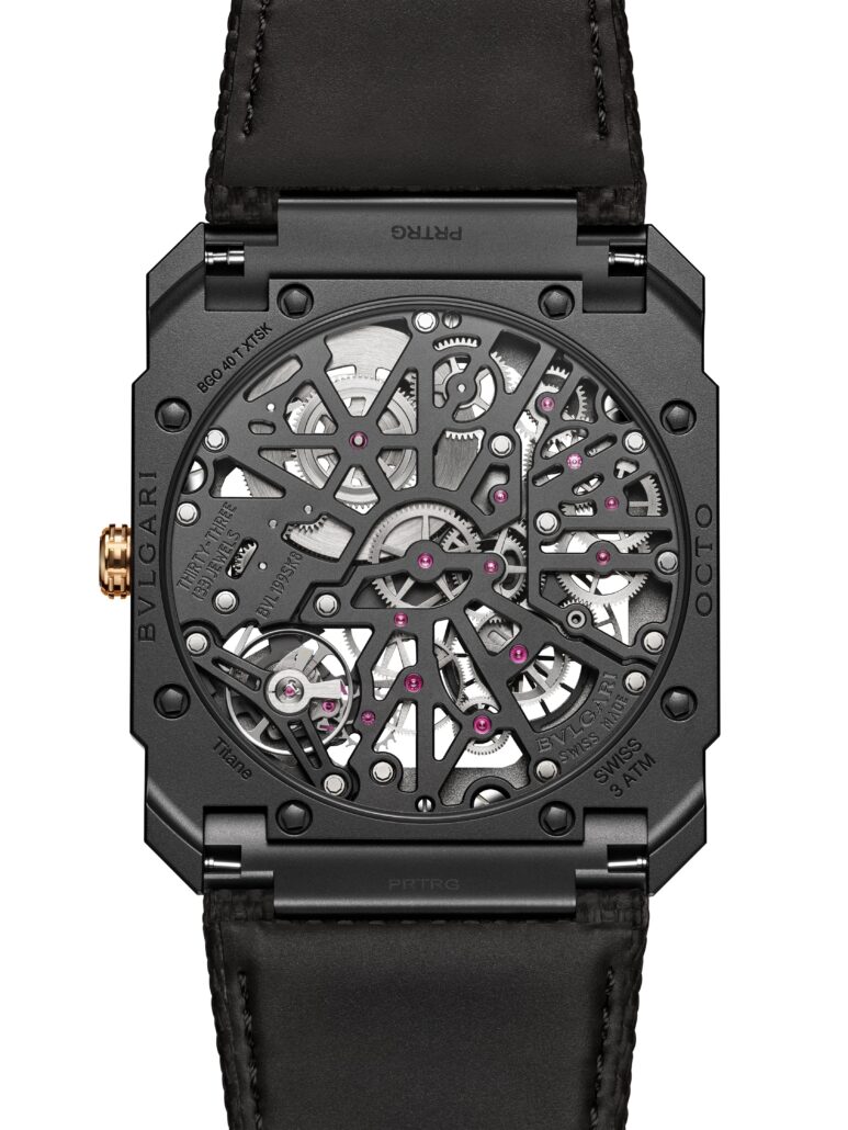 Bvlgari 2025 June Novelties Octo Finissimo 8 Days Black 104121 packshot 003