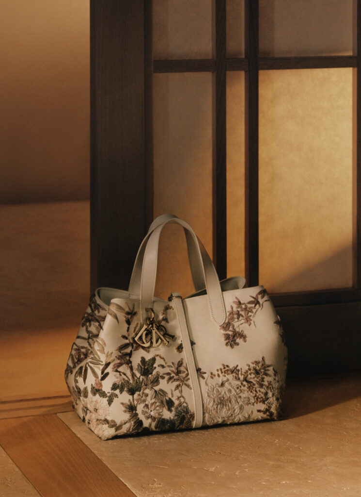 DIOR TOUJOURS 2 © JEAN MARIE BINET 745x1024 1