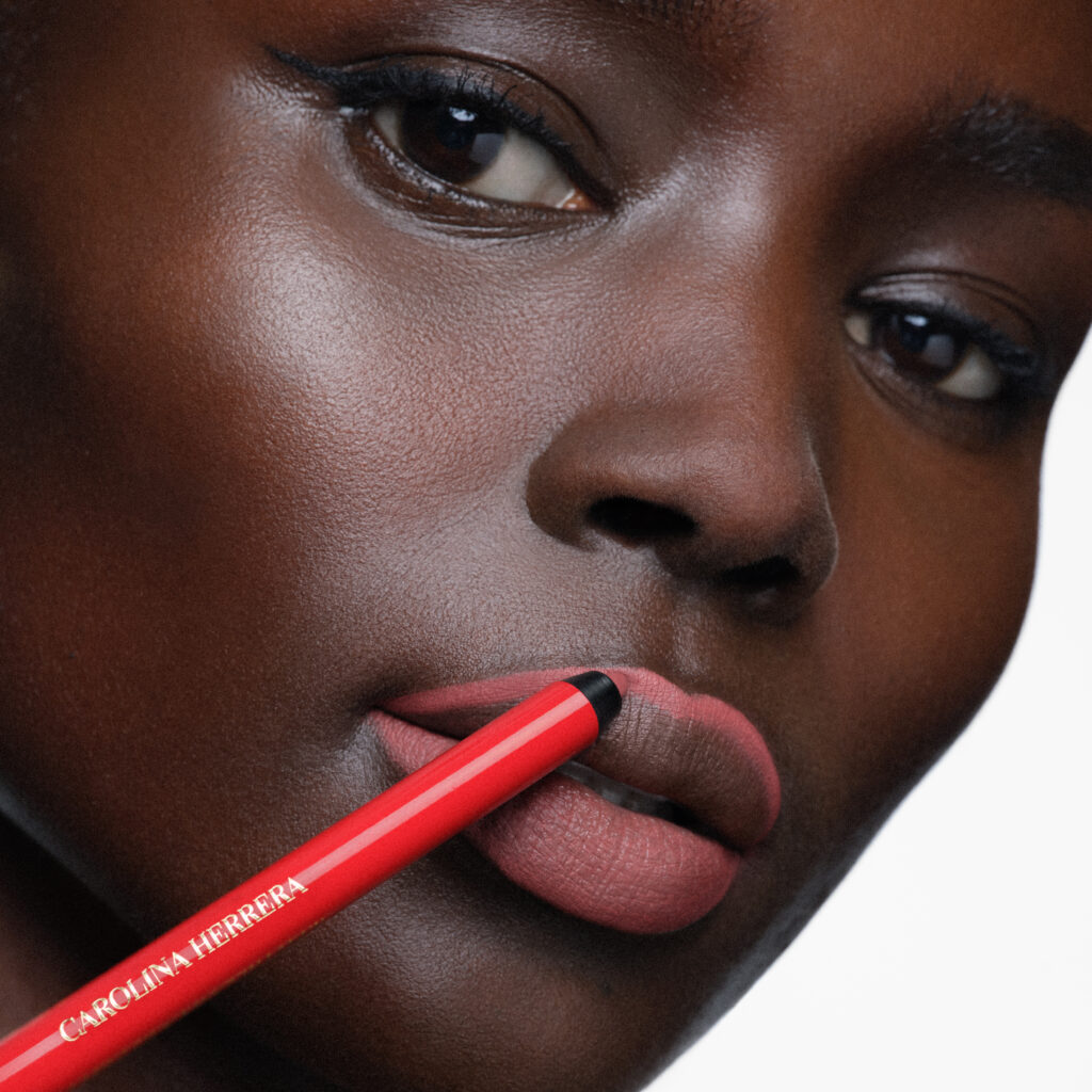 Herrera Beauty Fabulous Kiss Lip Liner 1 1024x1024 1