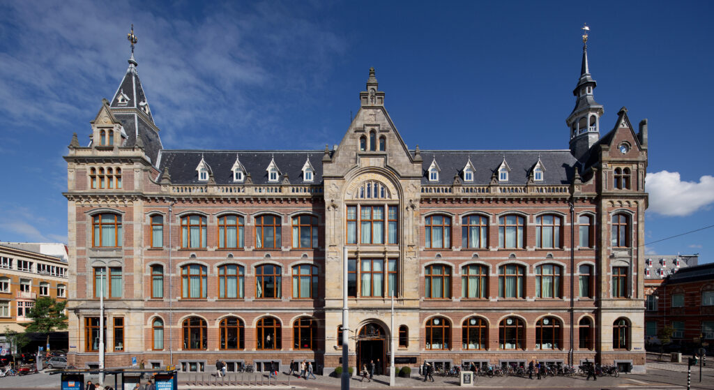 Hotel Conservatorium Amsterdam front view 1024x559 1