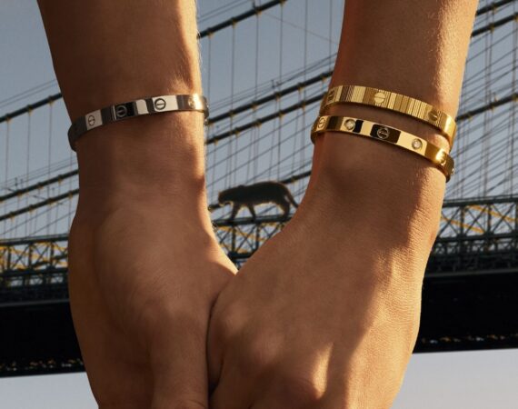 LOVE FORMATS PRESSE 01 0004 LOVE NYC BRIDGE CONTRECHAMP 14 450DPI RVB scaled e1755780874639