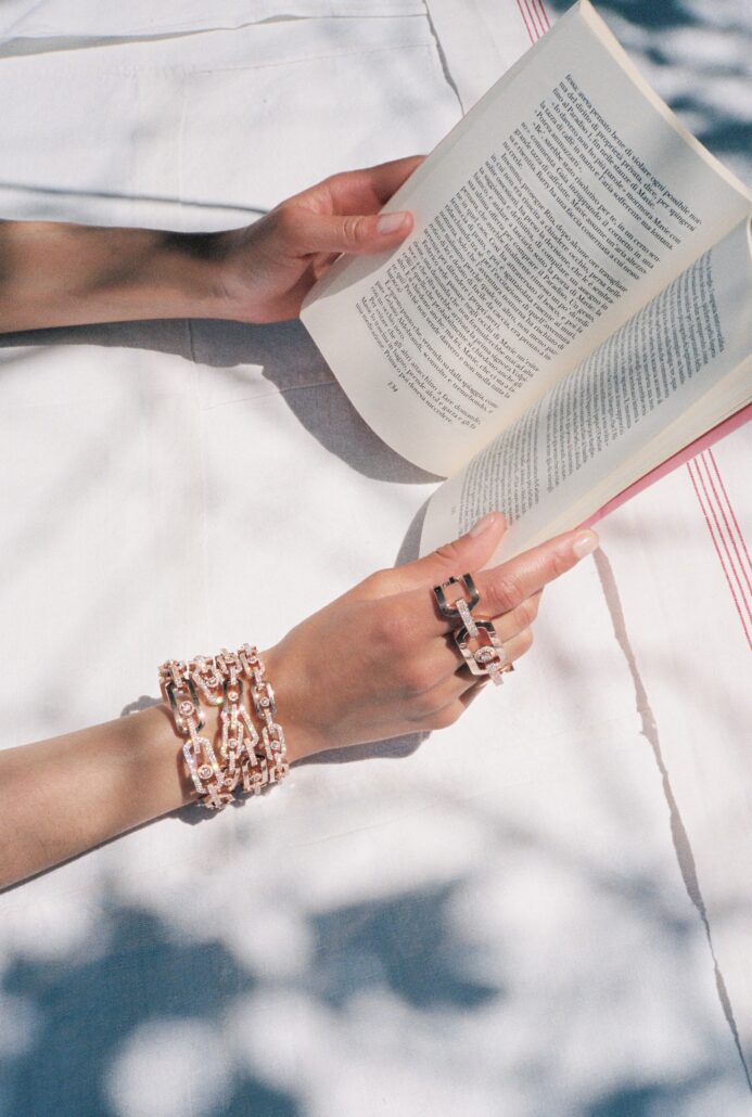 MESSIKA SUMMER CAMPAIGN 2025 13 Messika Seasonal Shoot Summer 2025 So Move Max Still Lifes No Frame © Nicolas Kutler