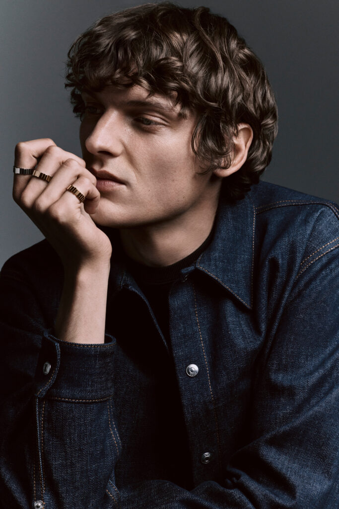 02 0075 HERO GEMDIOR 683x1024 1