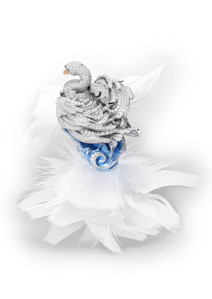 105373 9001 31 V01 xm copie