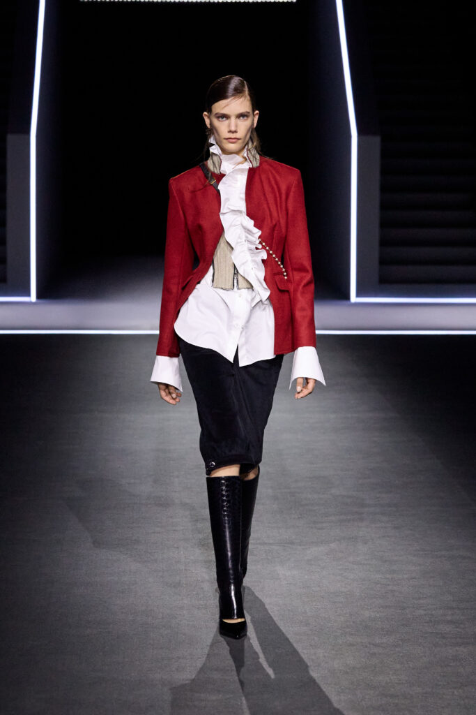 14 DIOR MODE FEMME FALL WINTER 2025 2026 LOOK 14 683x1024 1