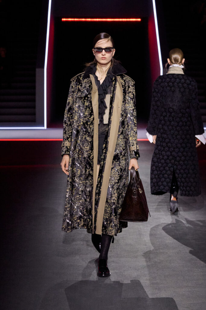 28 DIOR MODE FEMME FALL WINTER 2025 2026 LOOK 28 683x1024 1