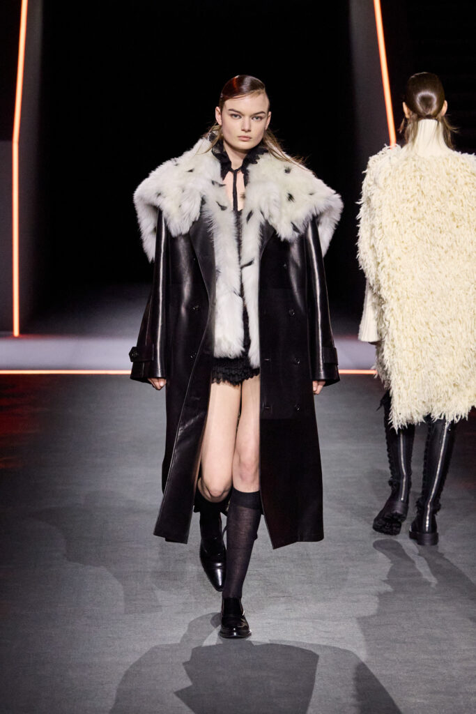 49 DIOR MODE FEMME FALL WINTER 2025 2026 LOOK 49 683x1024 1