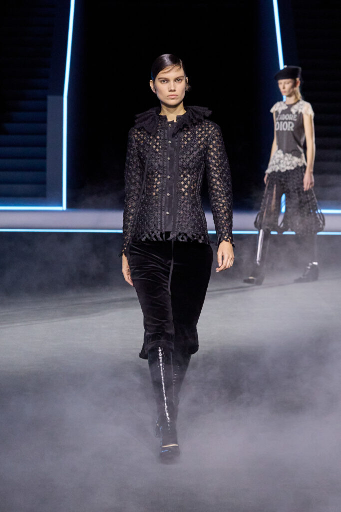 68 DIOR MODE FEMME FALL WINTER 2025 2026 LOOK 68 683x1024 1