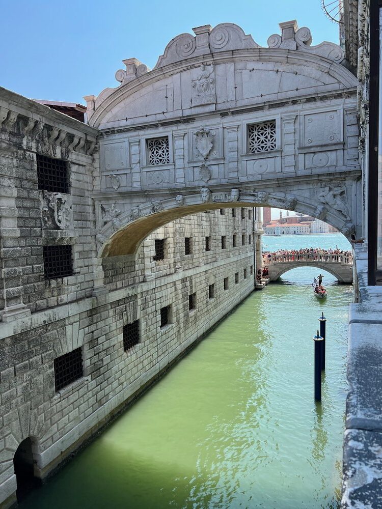 6 ponto di sospiri rotated