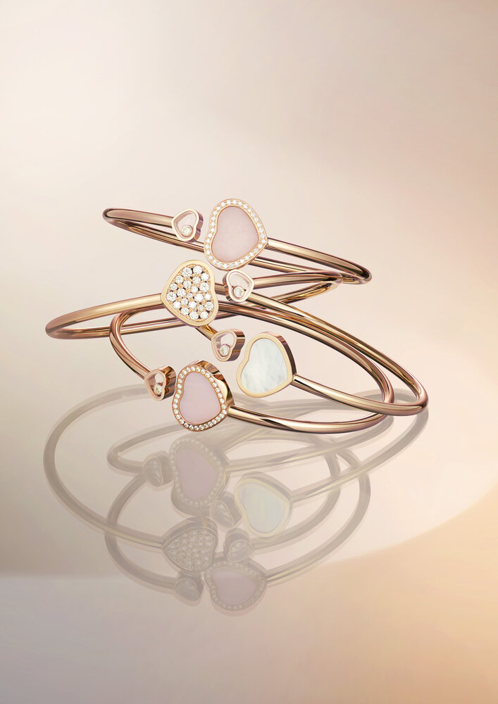 @85A074 5620 @857482 5900 @857482 5300 Happy Hearts ©Patrick Csajko 4