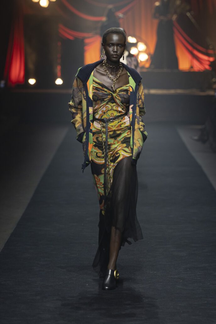 ETRO 19