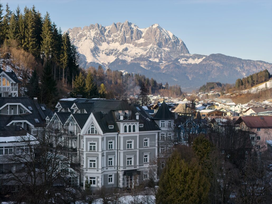 Erika Winter25 00020 01